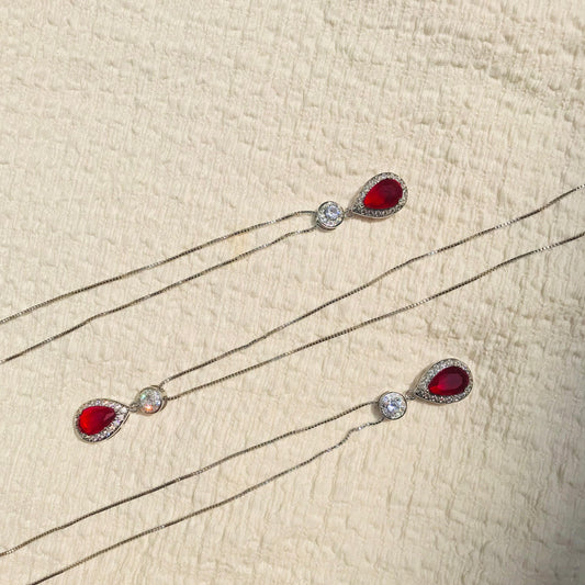 Maroon Crystal Elegance Pendant with Fine Silver-Tone Chain 💫🌸