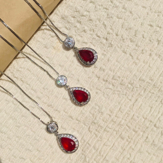 Maroon Crystal Elegance Pendant with Fine Silver-Tone Chain 💫🌸